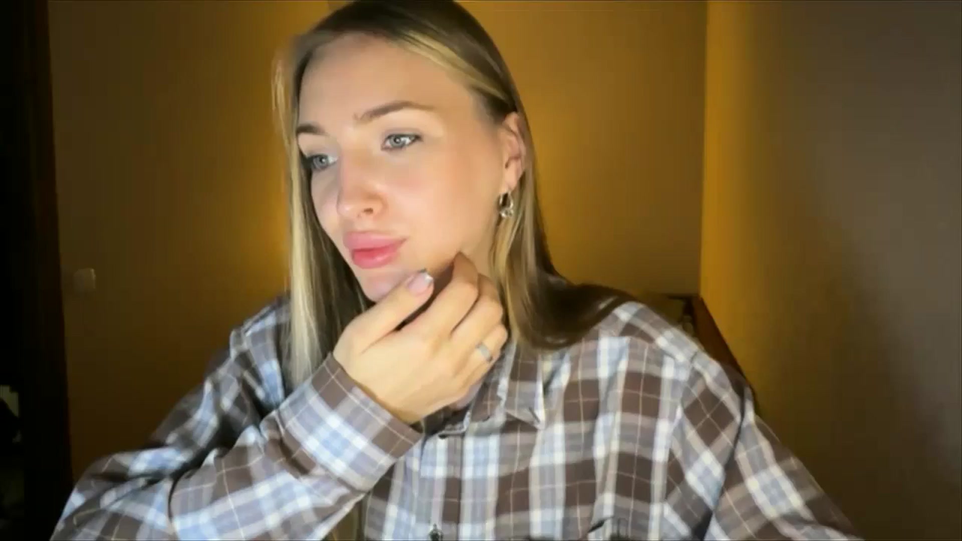 My_Diana video thumbnail