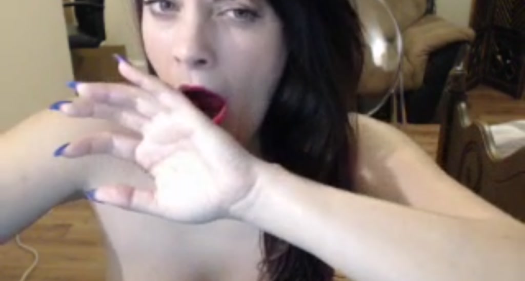 Payslee video thumbnail