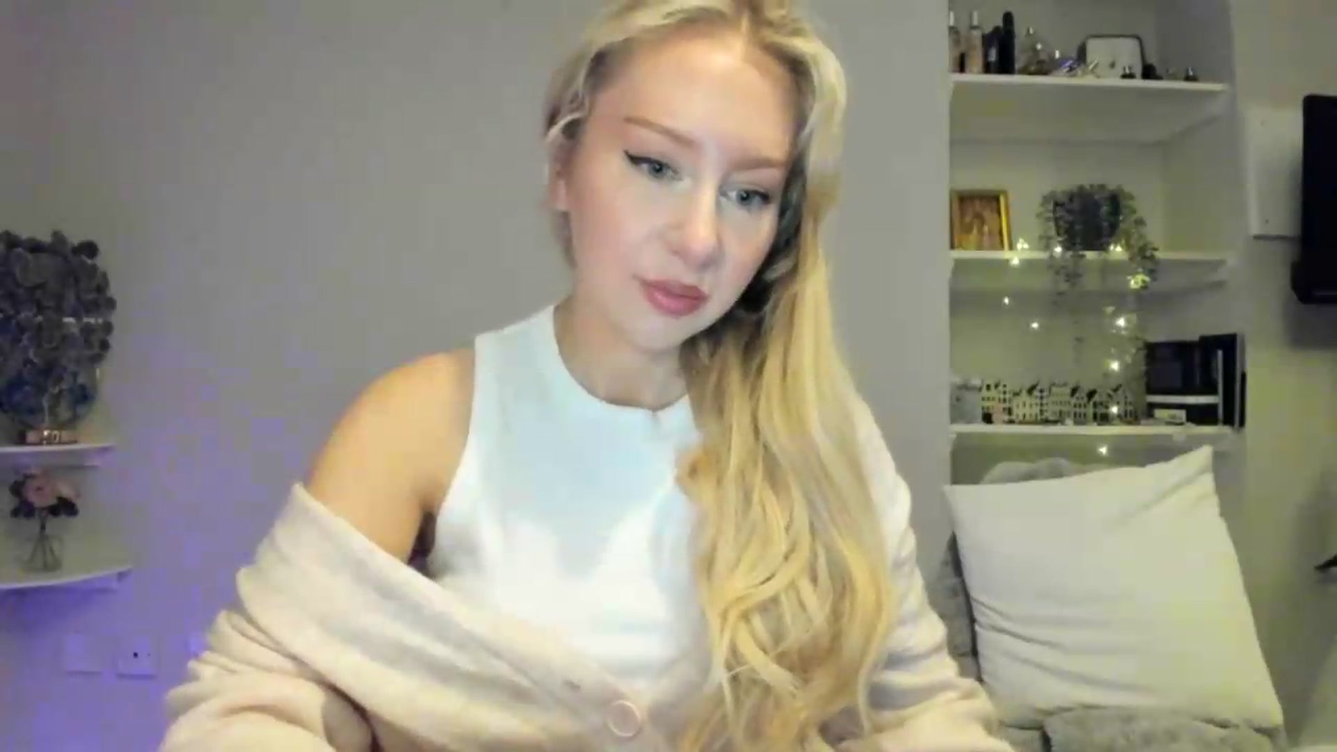 British_Cutie video thumbnail