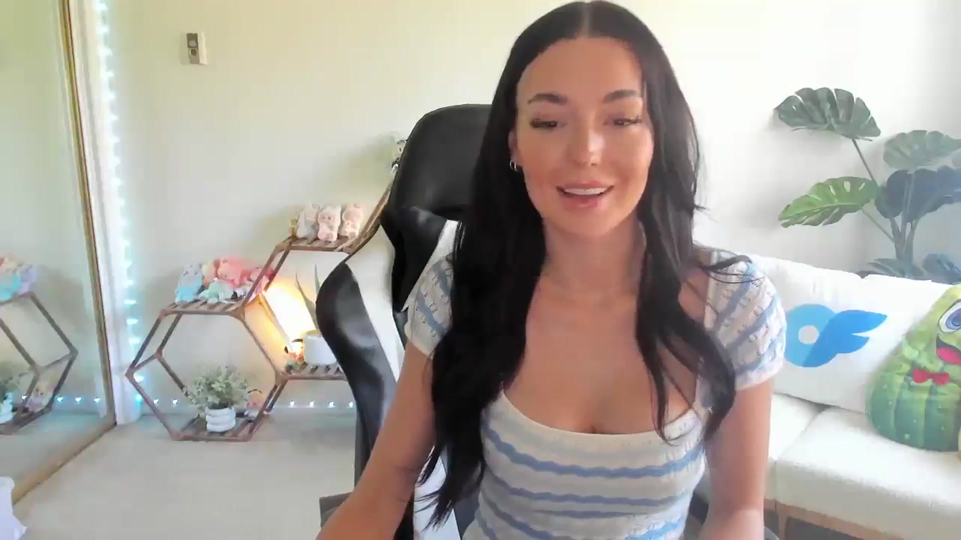 SerenaBecker_ video thumbnail
