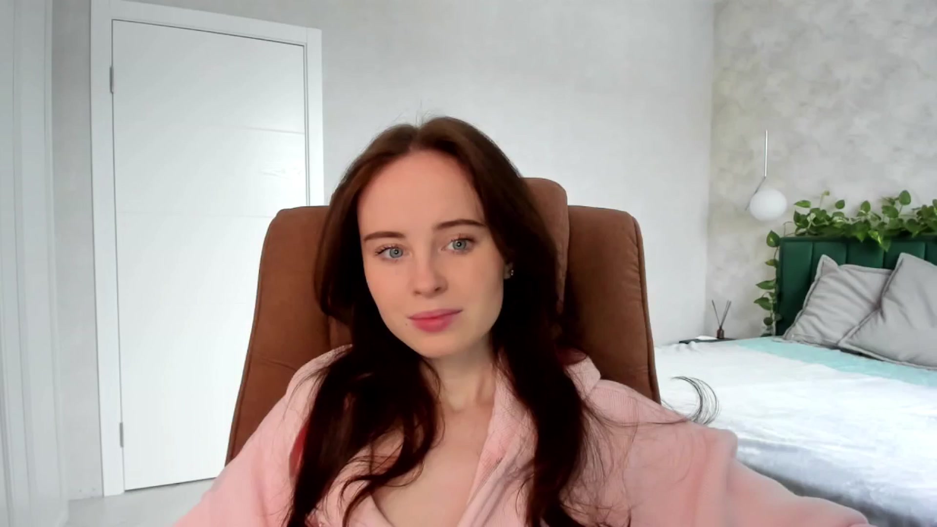 userSasha video thumbnail