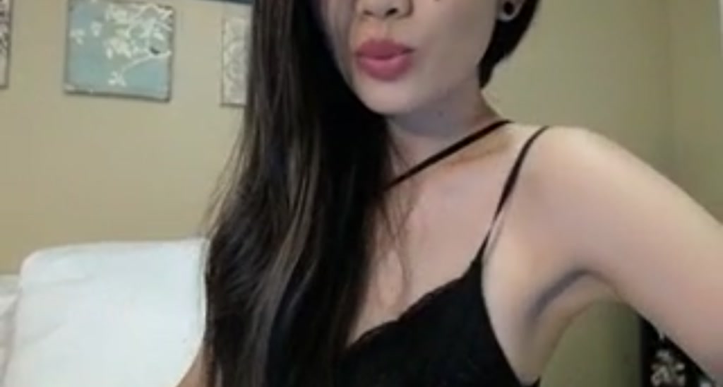 AsianLuv_4U video thumbnail
