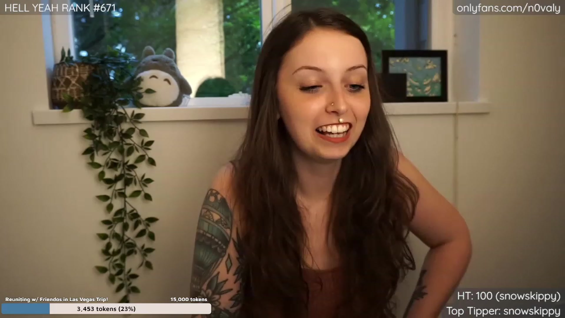 N0valy video thumbnail