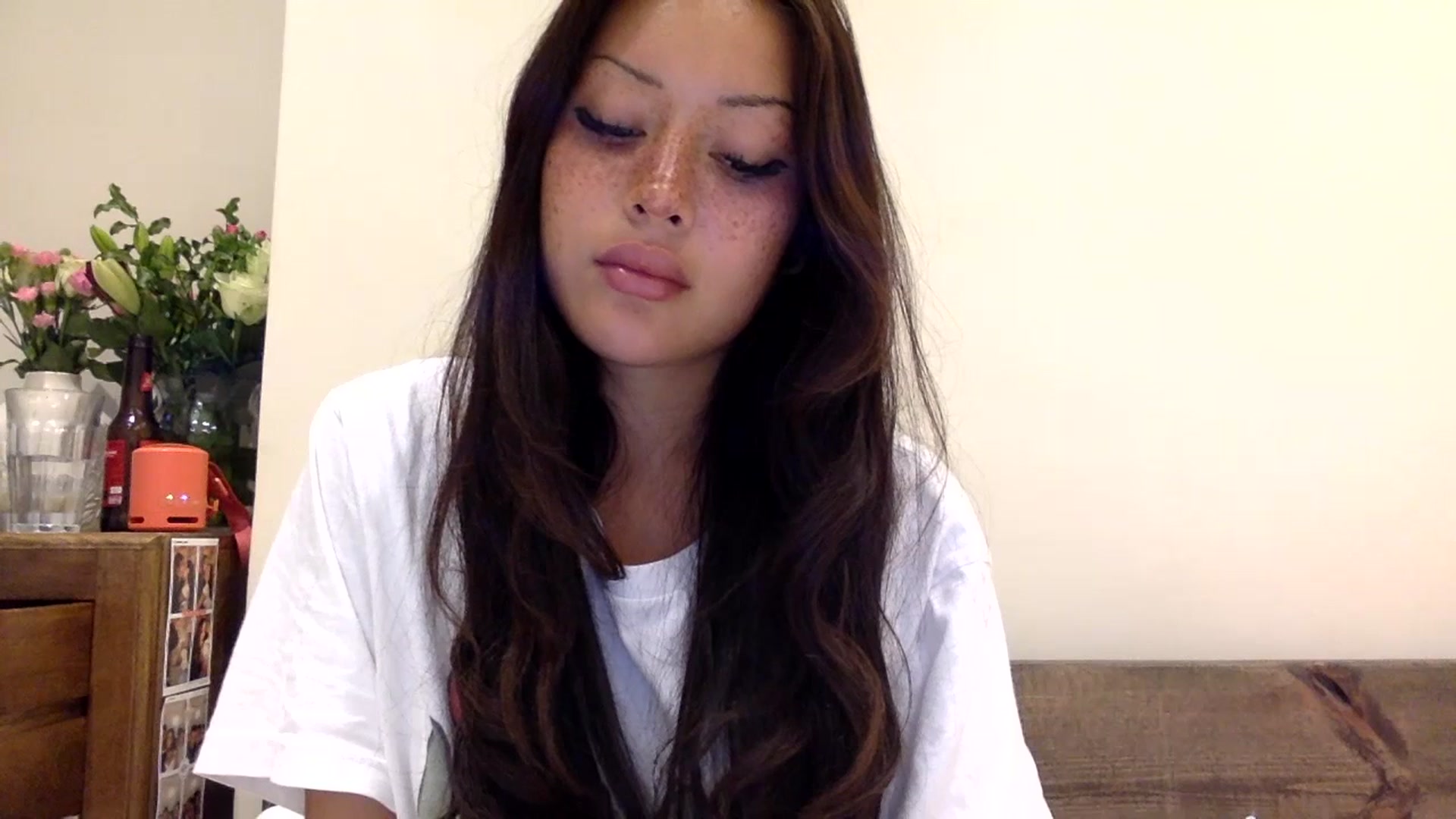 Miss_emiko video thumbnail