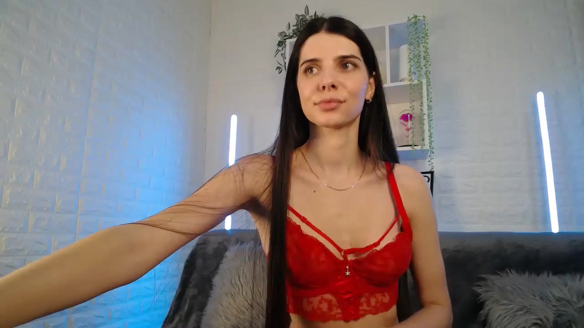 SaraRich video thumbnail