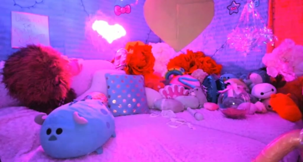 ClaraKitty video thumbnail