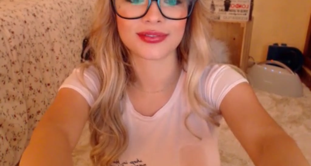 Lili_Jones video thumbnail