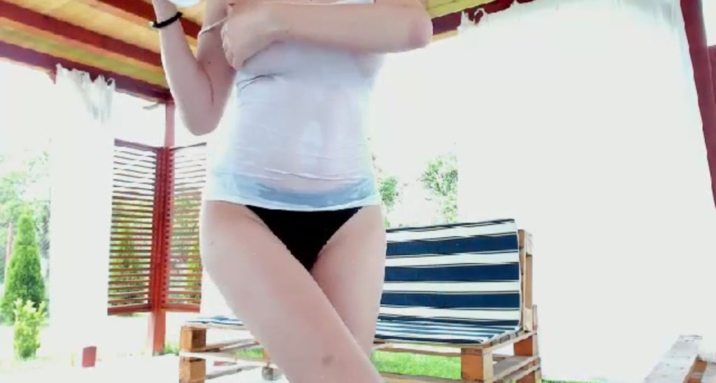 EllaL_ video thumbnail