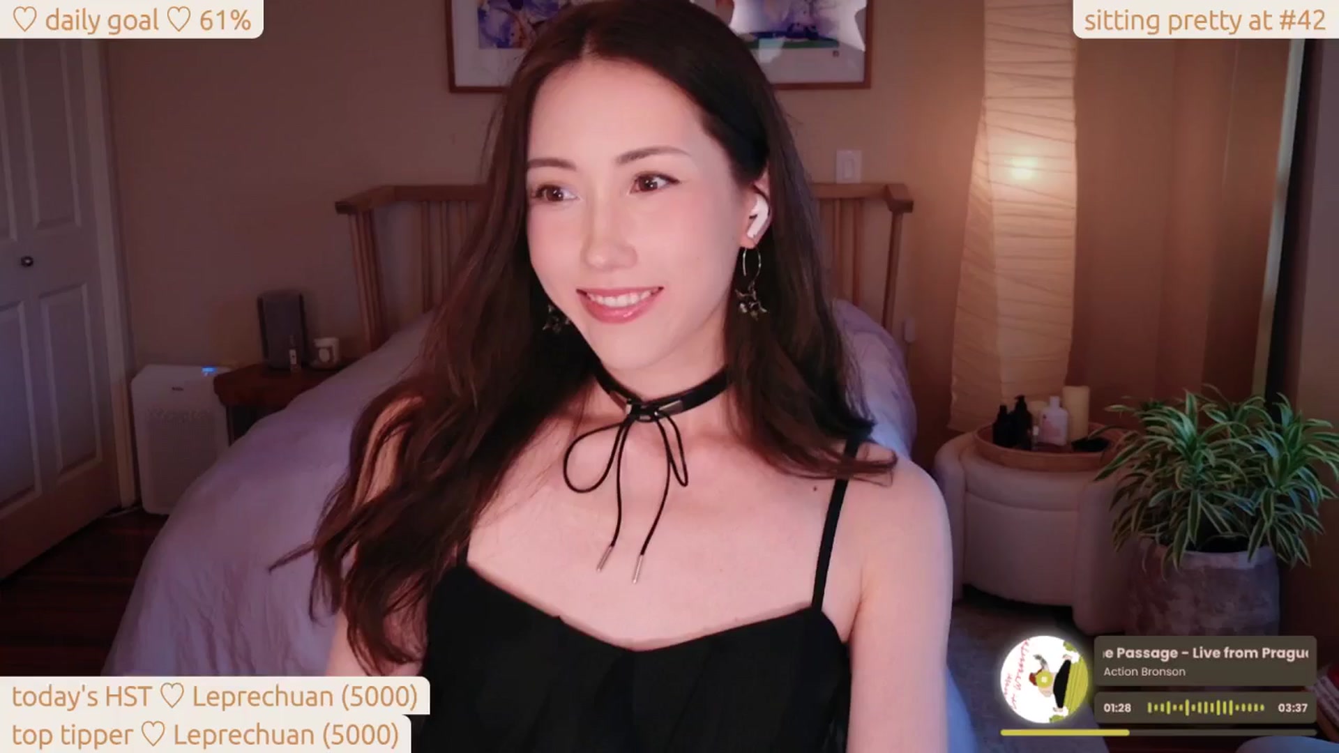 lea_amano video thumbnail