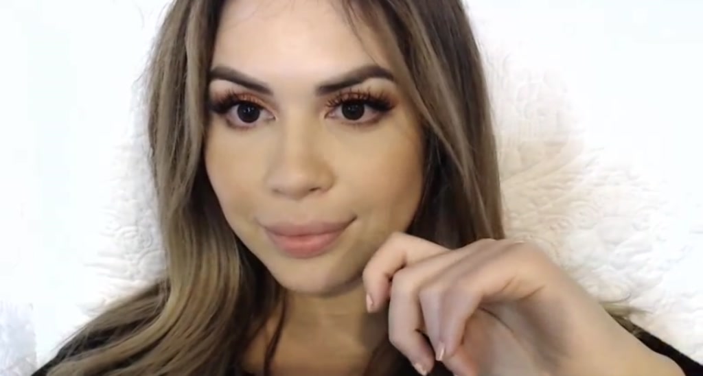 DaphneFlirt7 video thumbnail