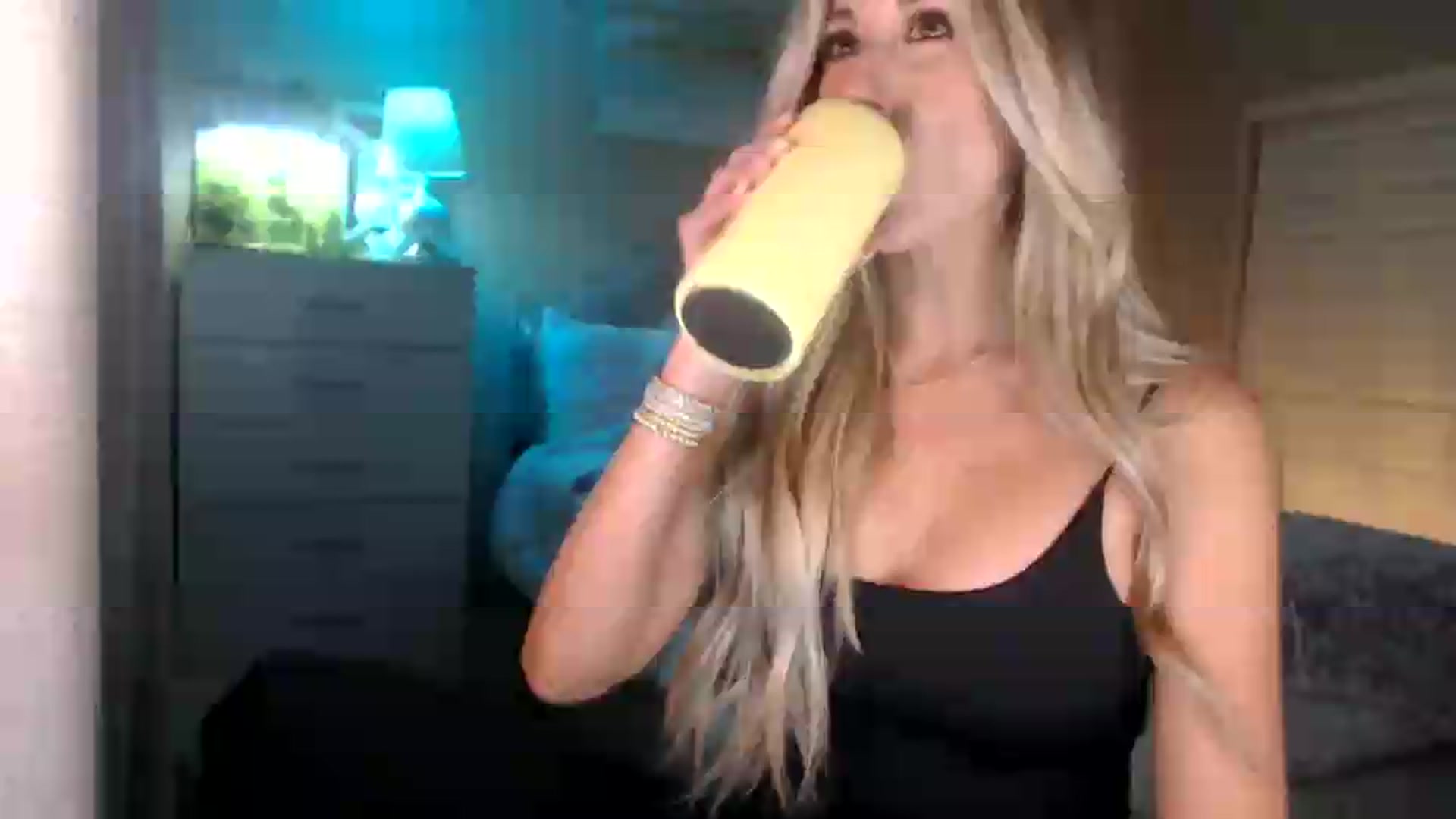 Queen_bambii video thumbnail