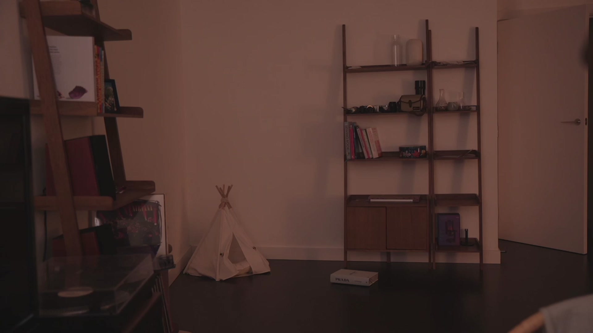 https_sophie video thumbnail