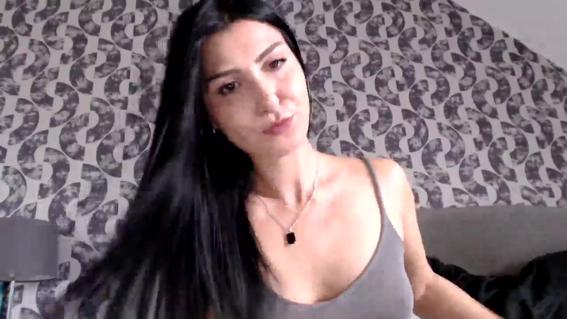 LadyZara video thumbnail