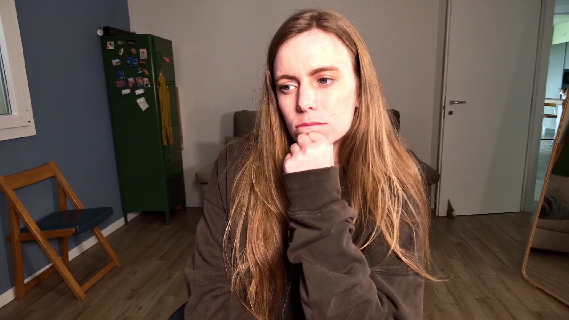 Personage video thumbnail