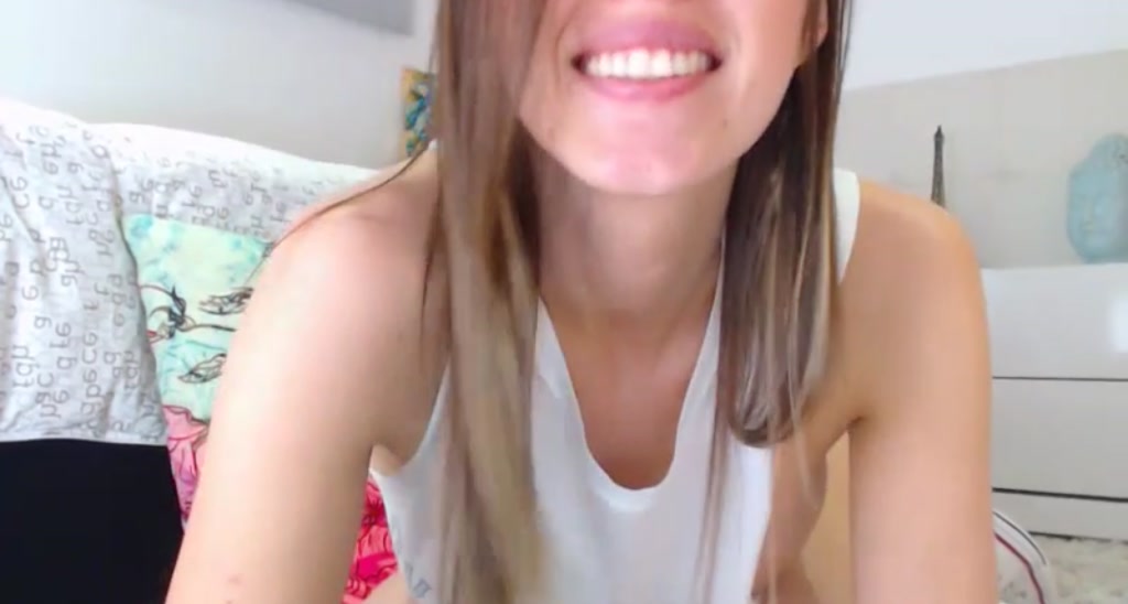 Aprilx_Sara video thumbnail