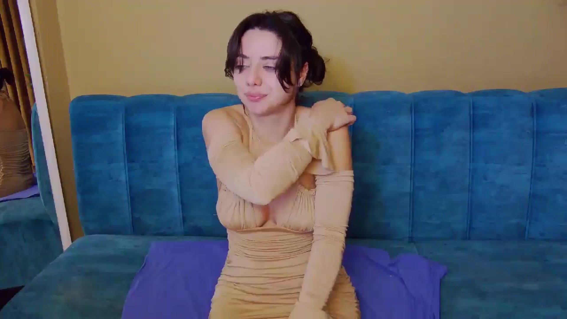 BellaMia video thumbnail