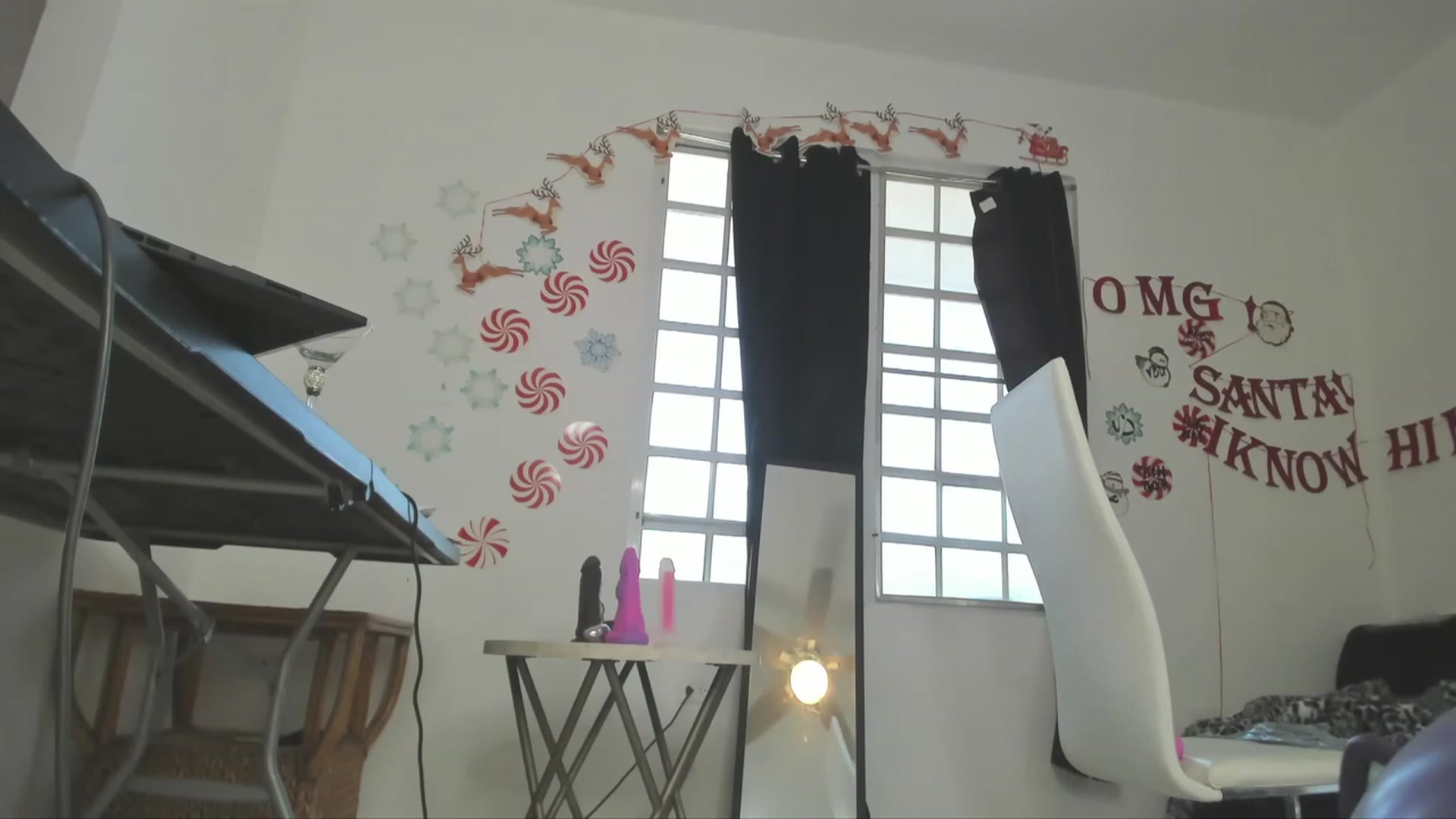 HollyHanna video thumbnail