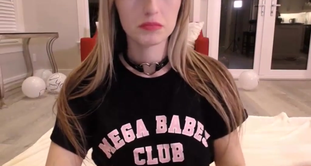 AriaNina video thumbnail
