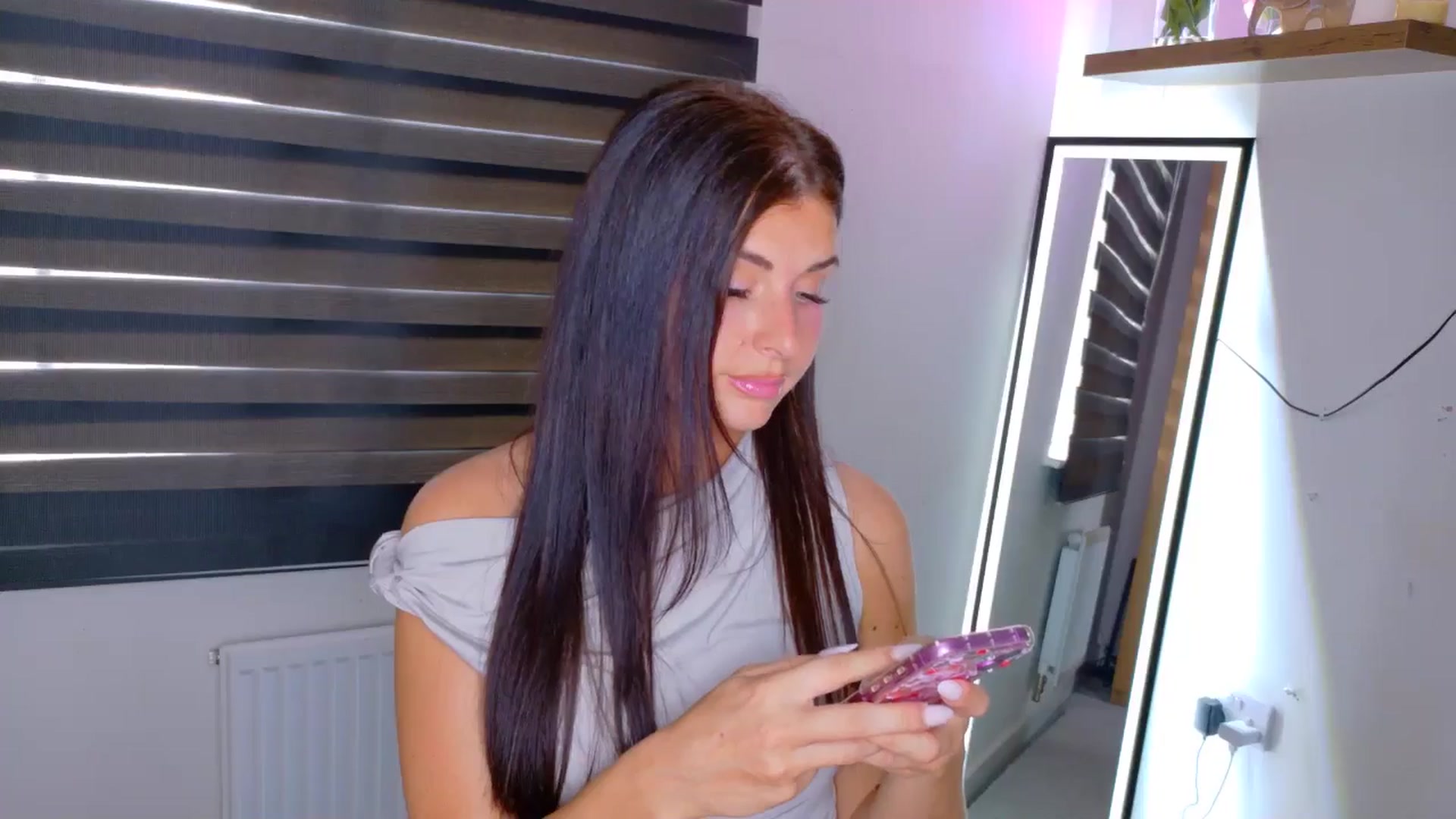 xSaphLynn video thumbnail