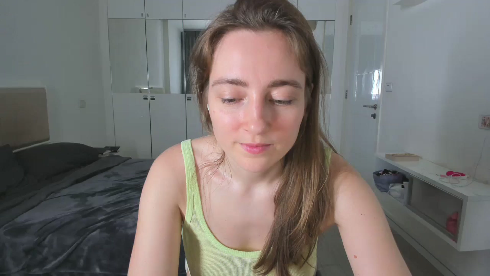 LiaSasha video thumbnail