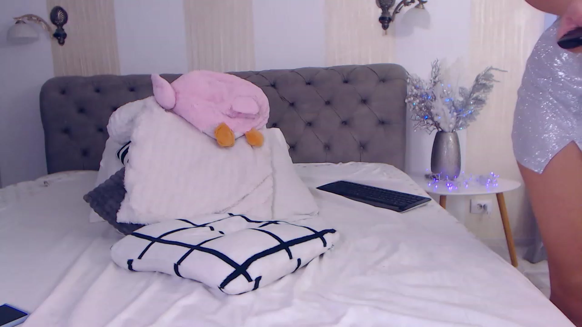 NaomiNasssh video thumbnail