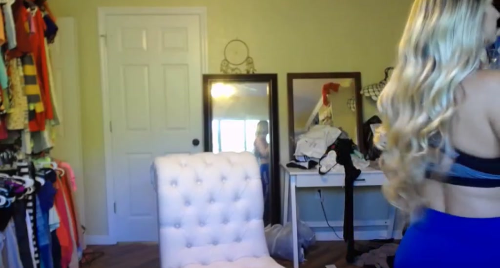 Skye_Evans_ video thumbnail