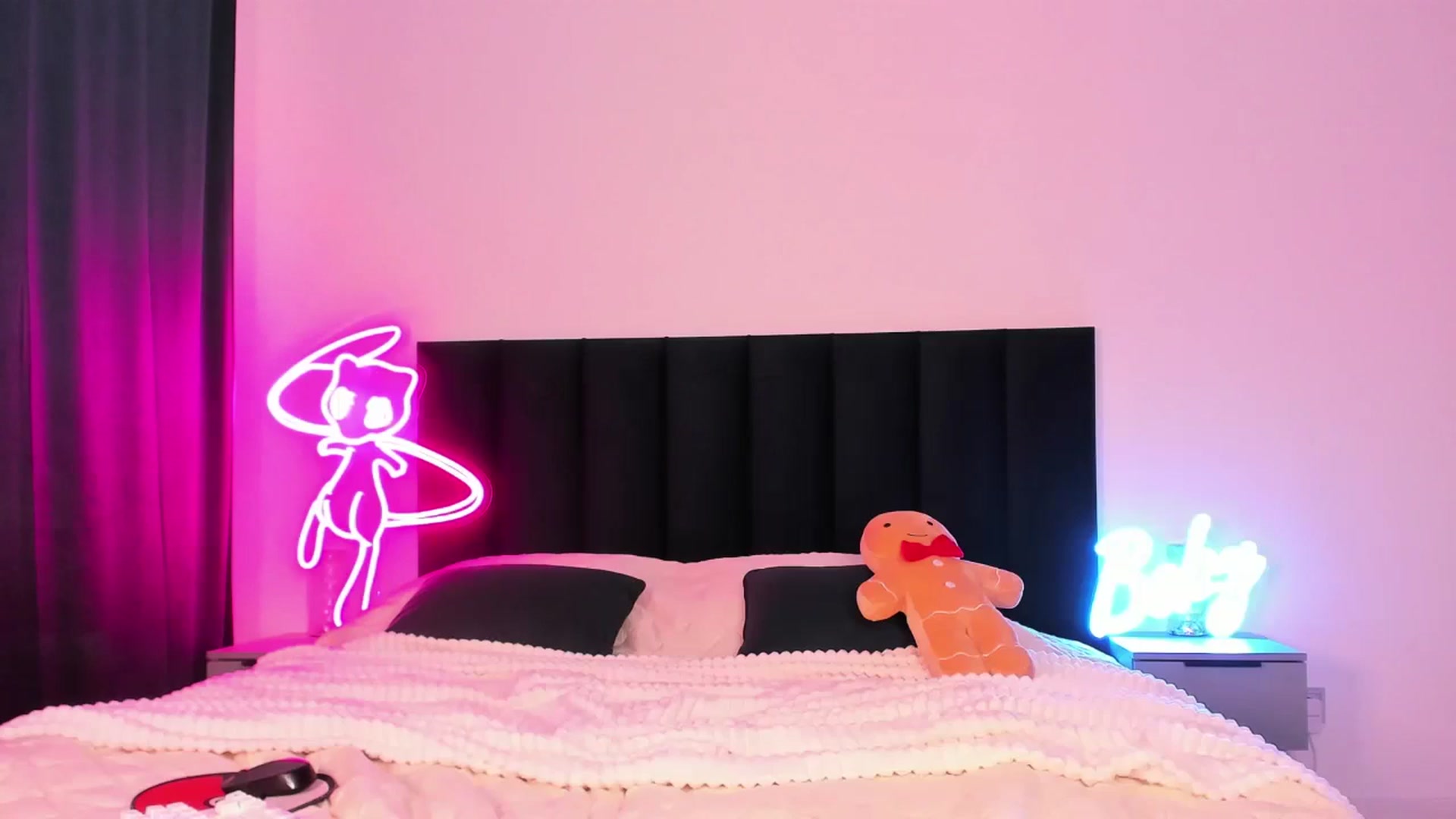 wow_lovie video thumbnail