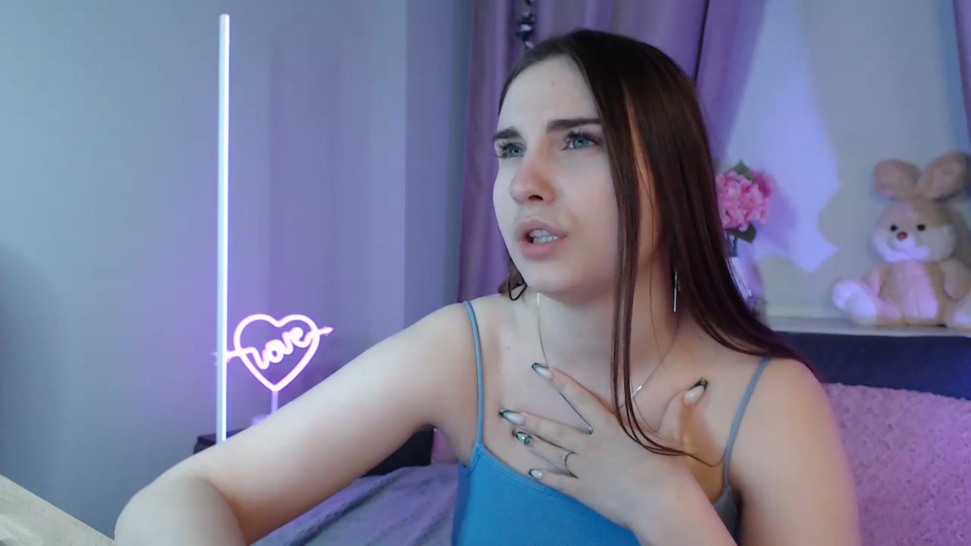 LaneyGrey video thumbnail