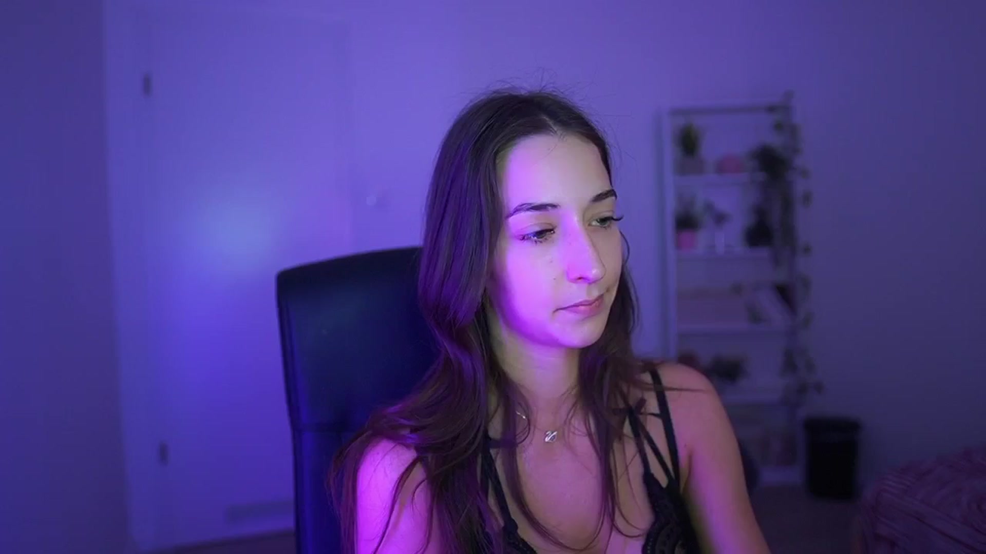 Brunettte_18 video thumbnail