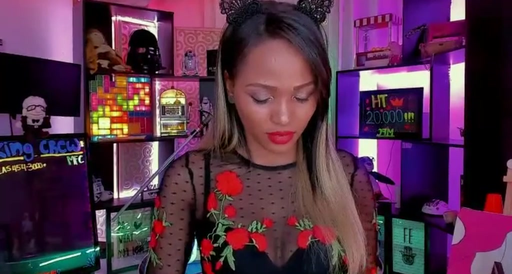 LinaAwesome video thumbnail
