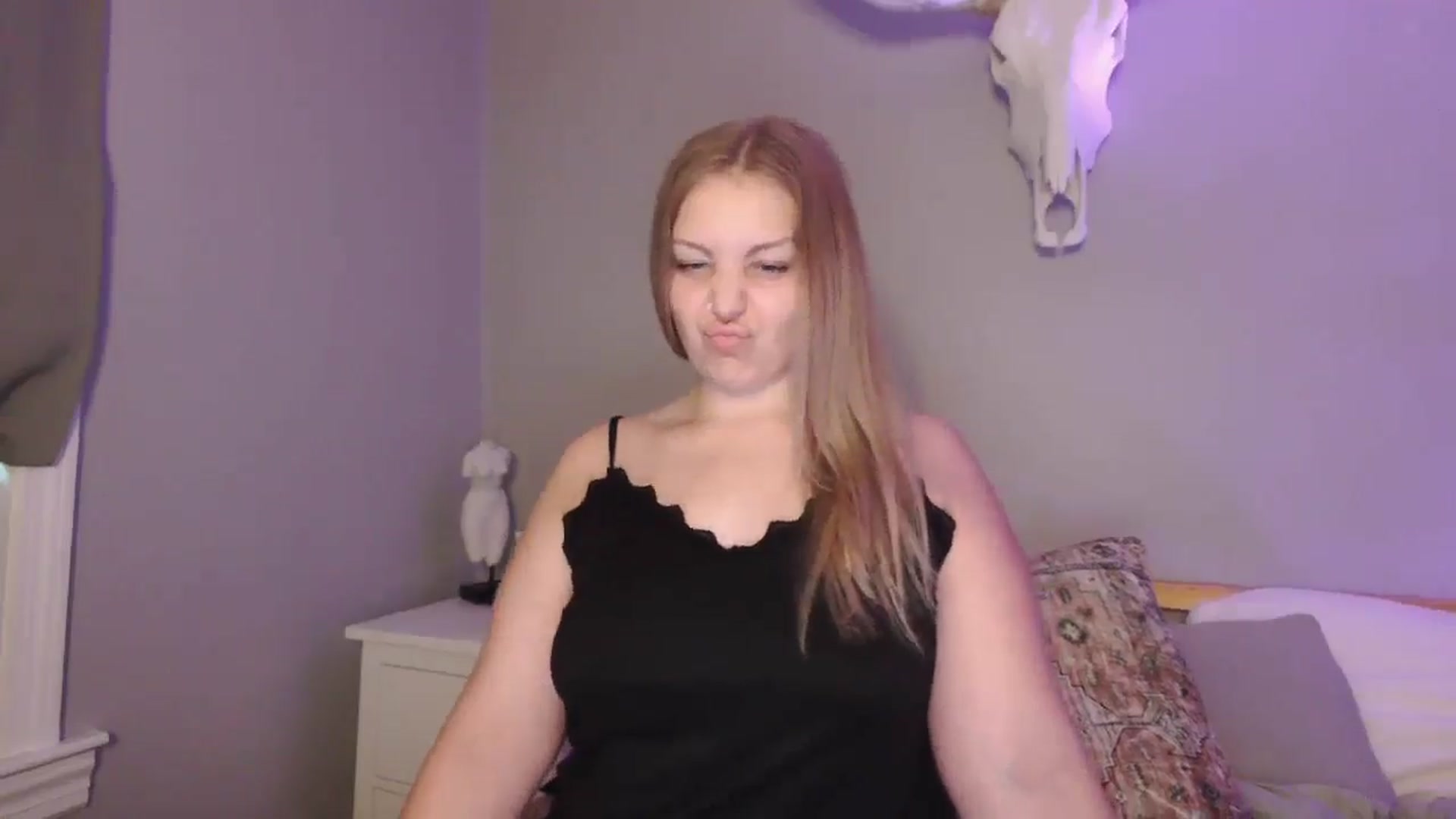 Lovelyleah video thumbnail