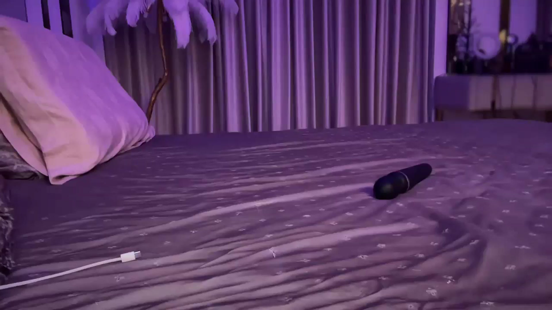 UGLYGIRL_ video thumbnail