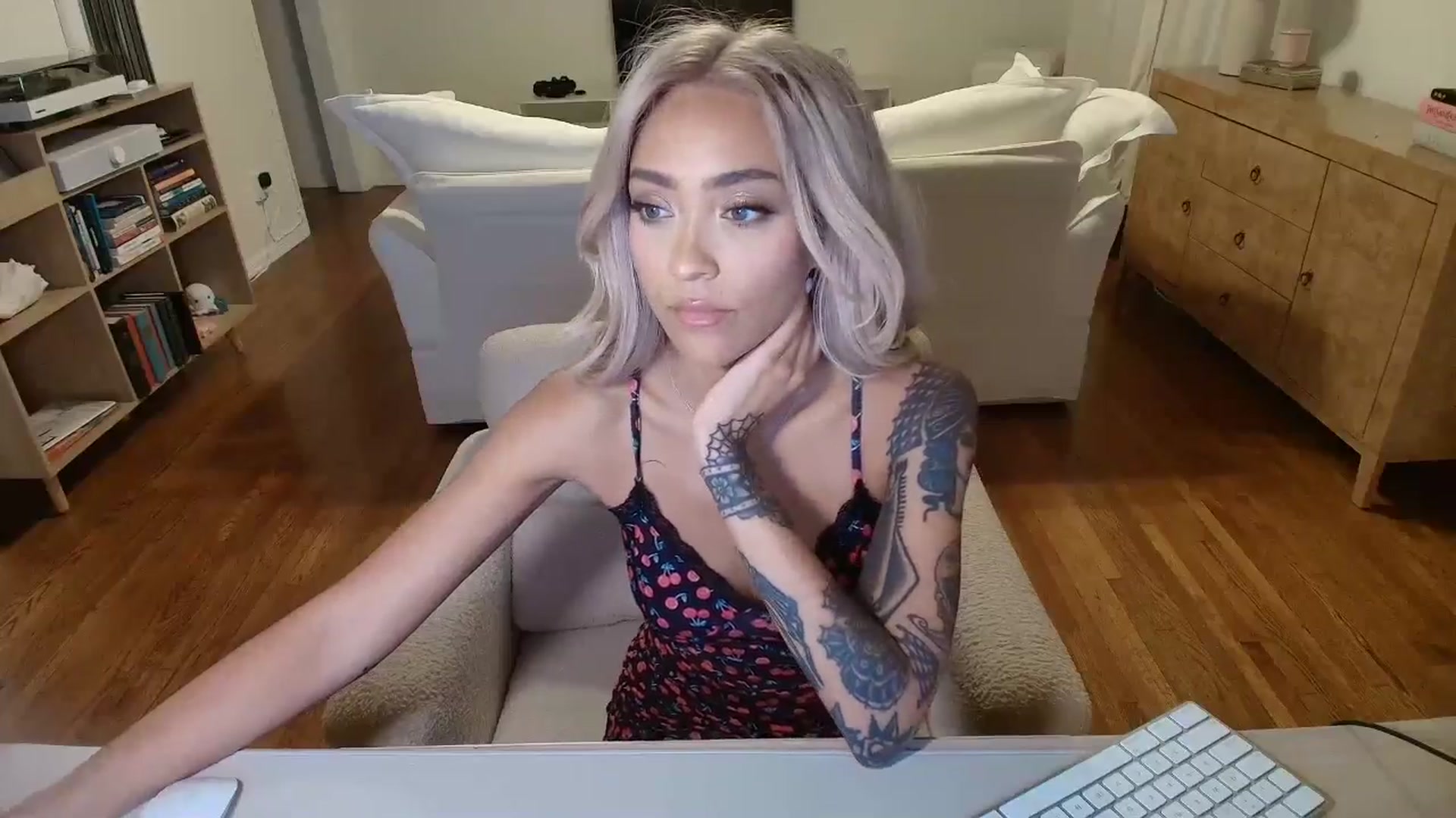 rosiewestttt video thumbnail