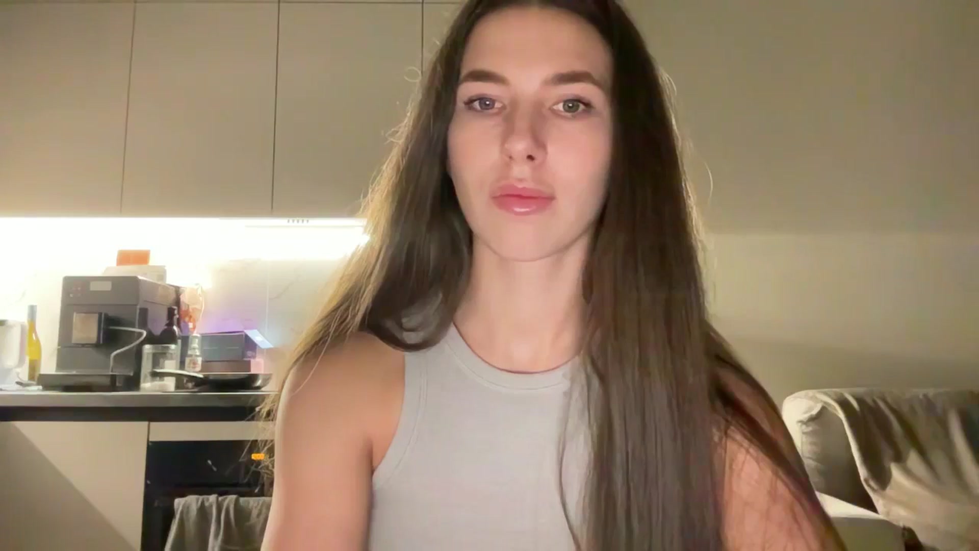 kissfreeze video thumbnail