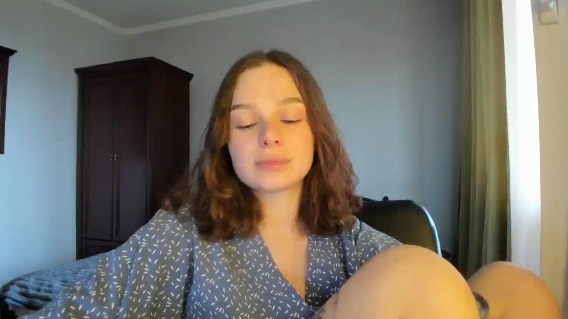 HeyAlisa video thumbnail