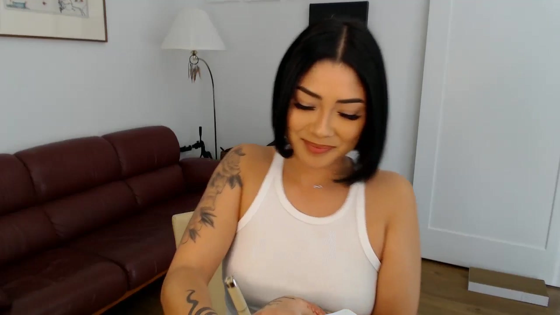 YourGoddessLu video thumbnail