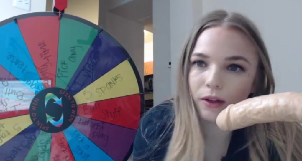 FetishPixie video thumbnail