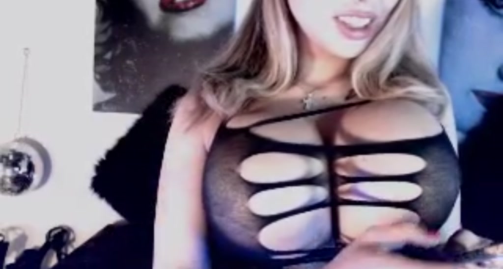 MICHELLEKASH video thumbnail