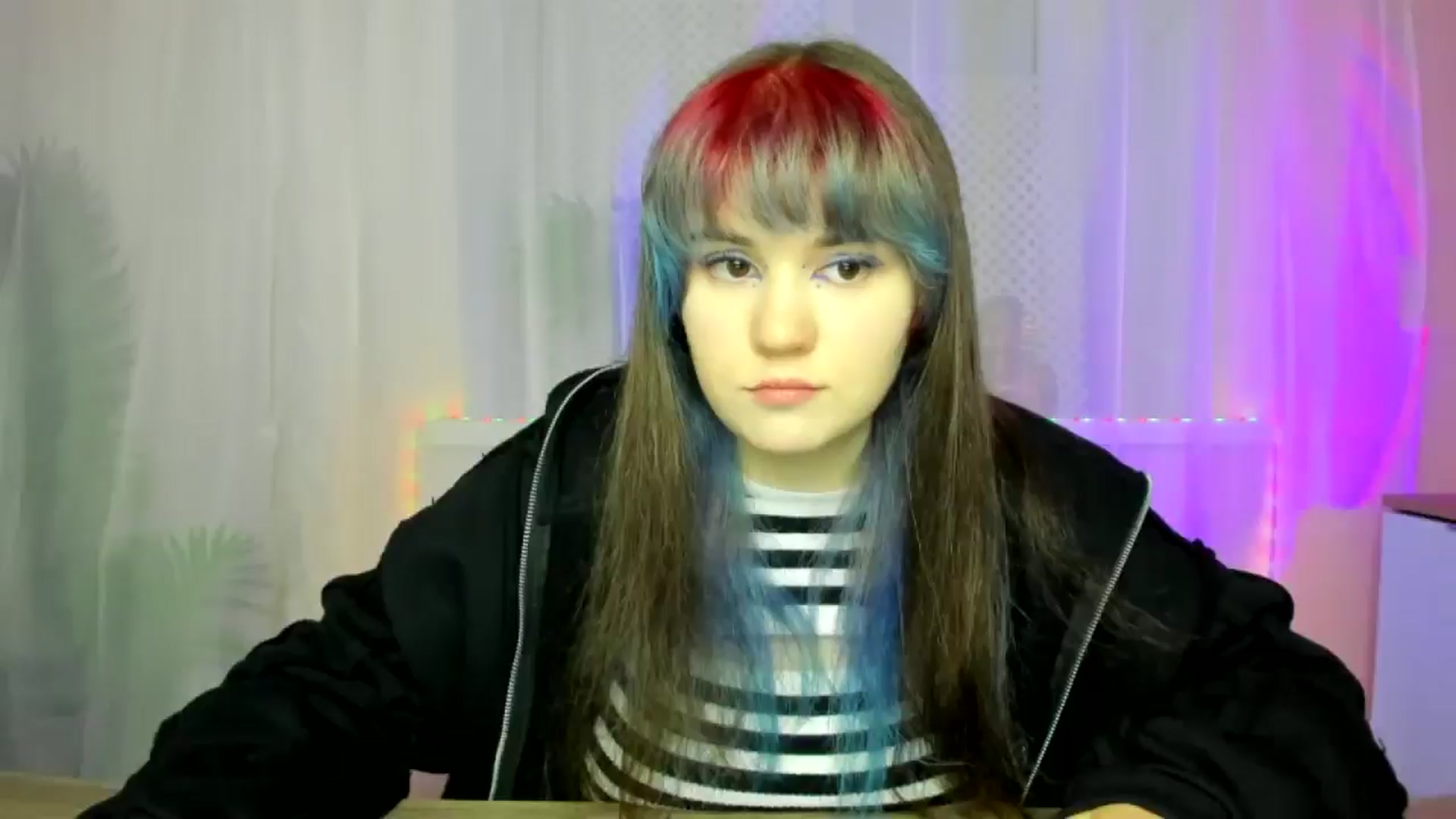 ChloeQueen video thumbnail