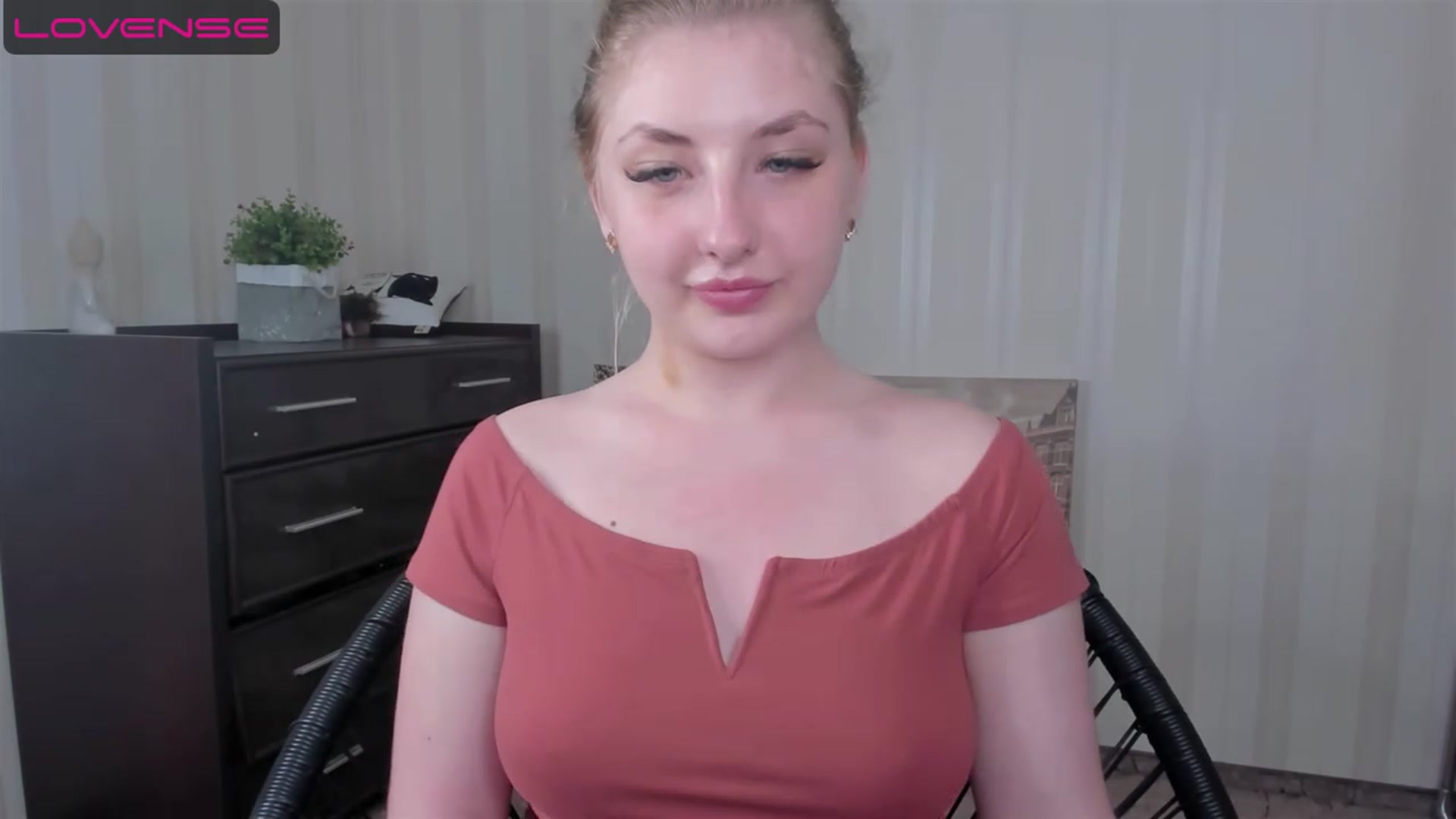 WhitePerl video thumbnail