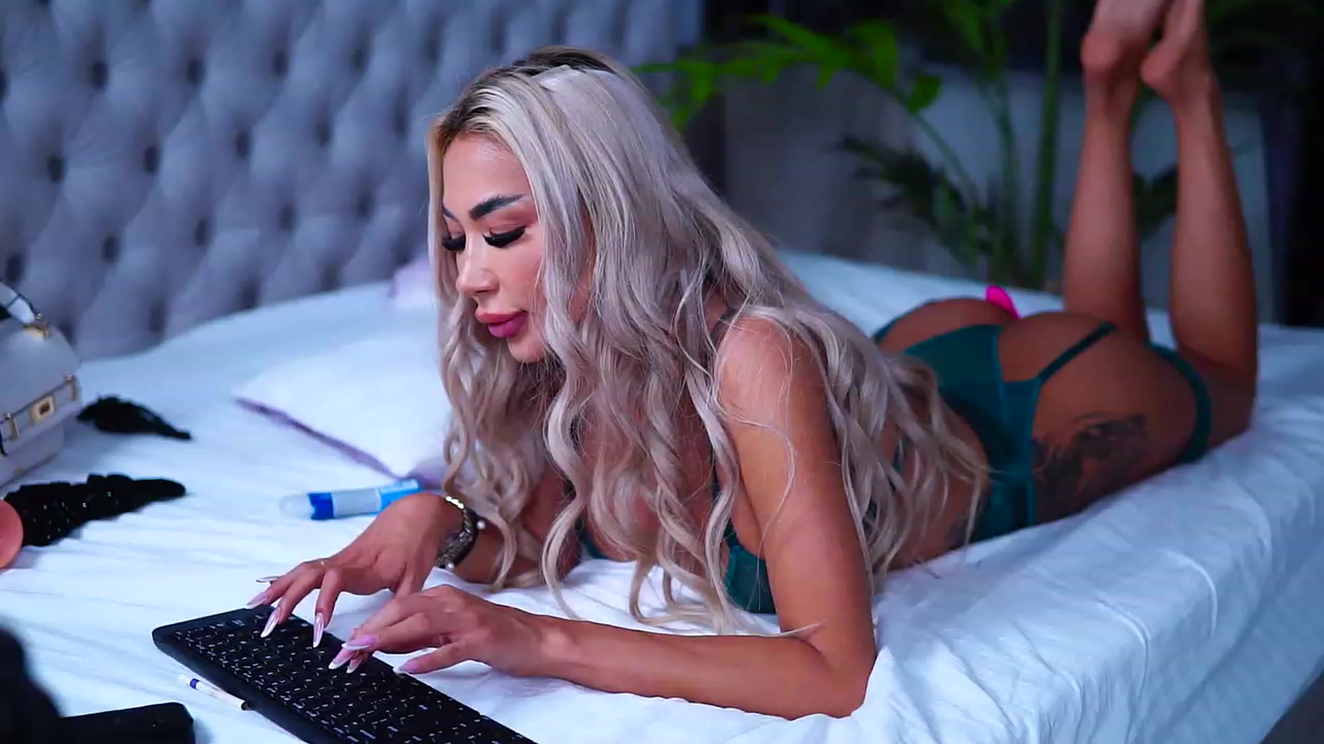 Missmo0n1 video thumbnail