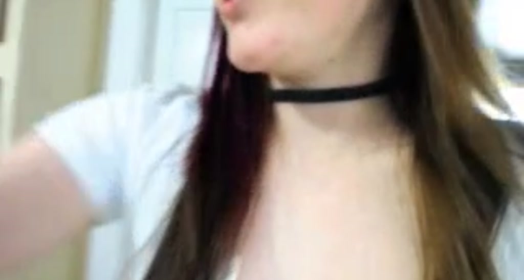 Elizabeth_XO video thumbnail
