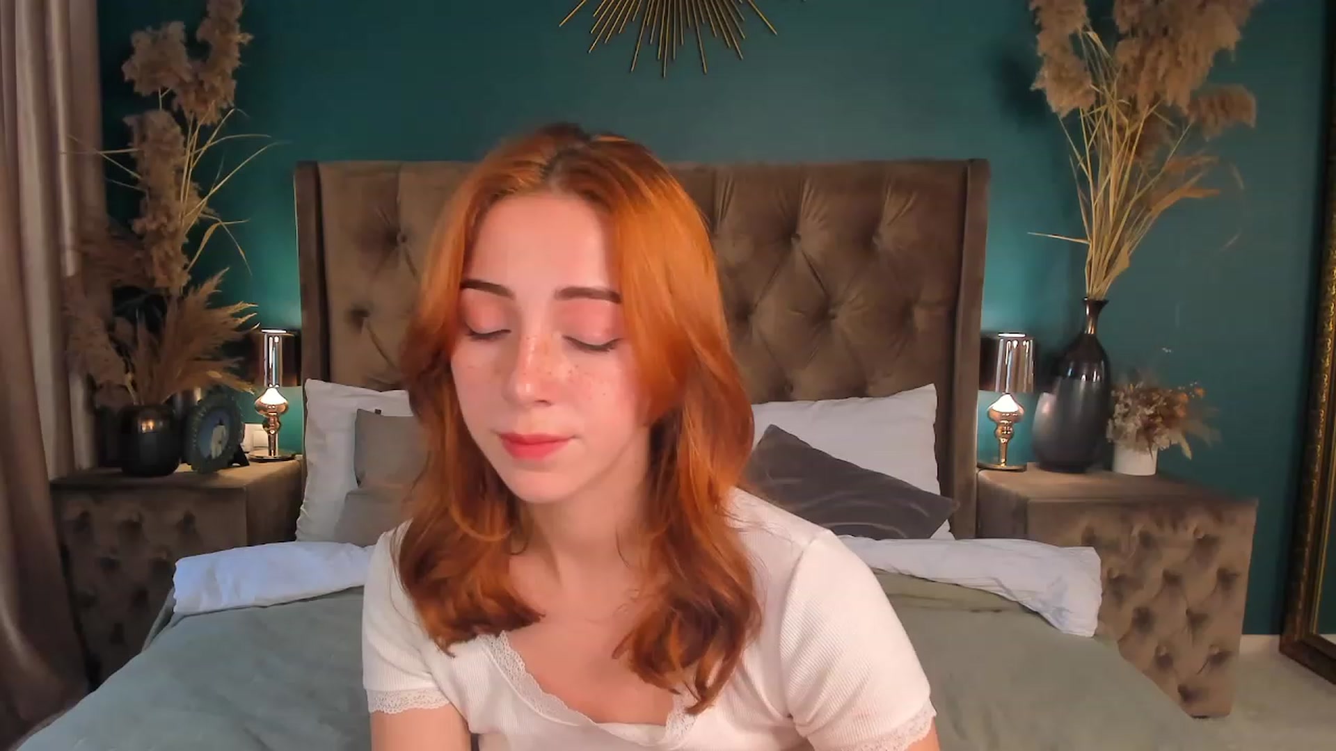 ElsaYoung video thumbnail