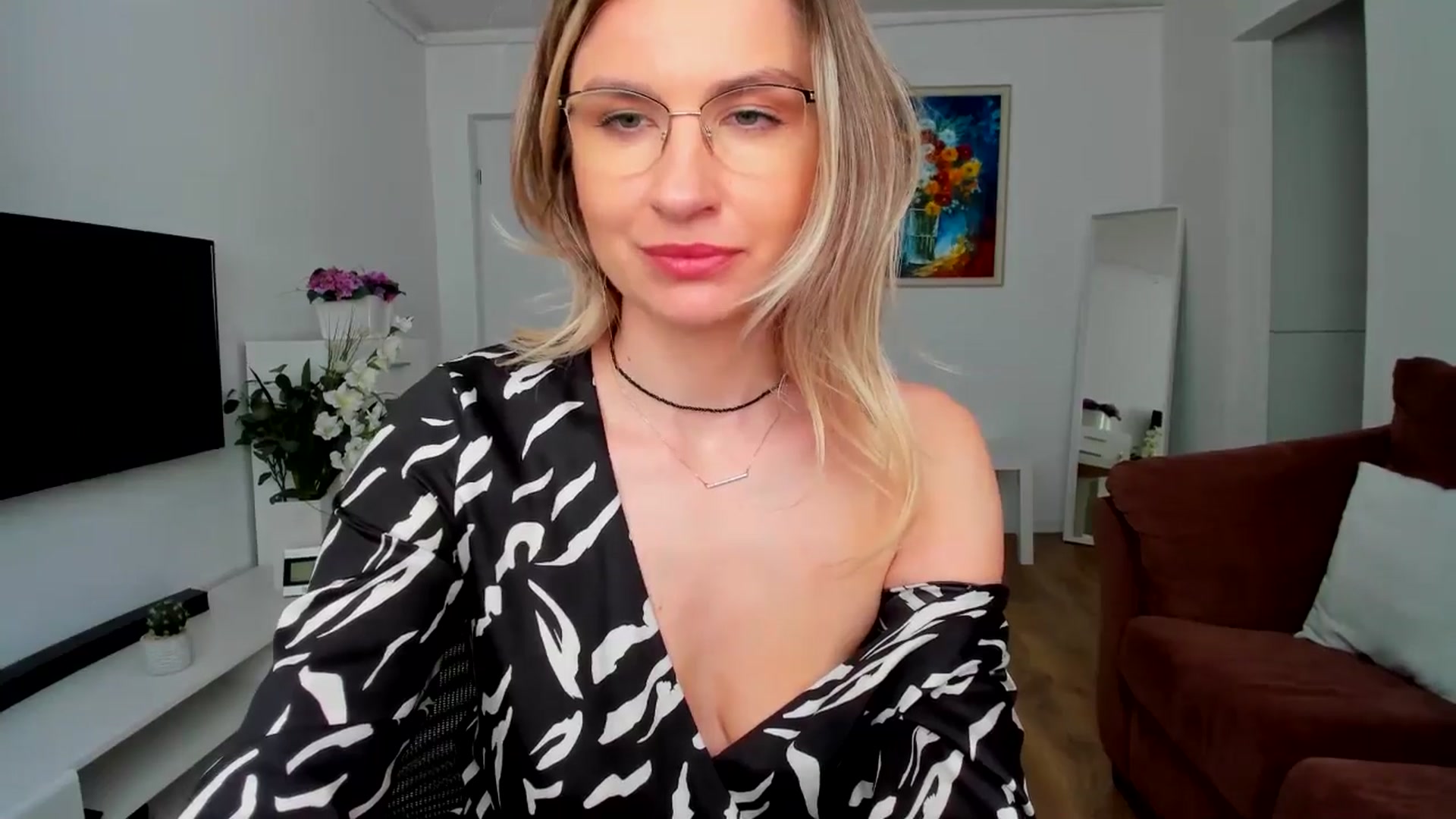 AlyMiss video thumbnail