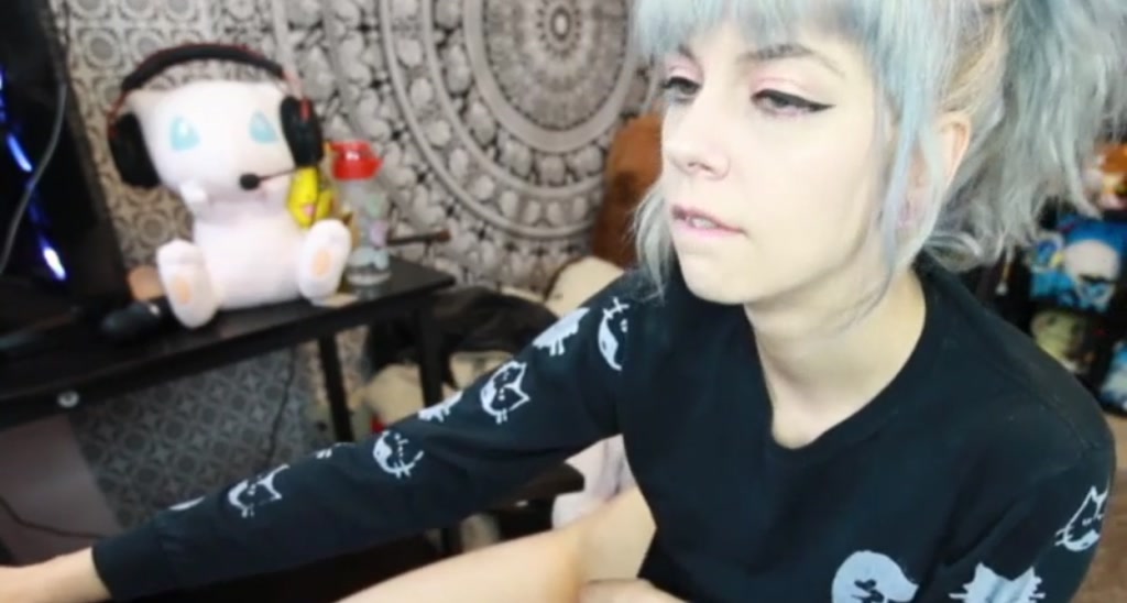 LunaLamb video thumbnail