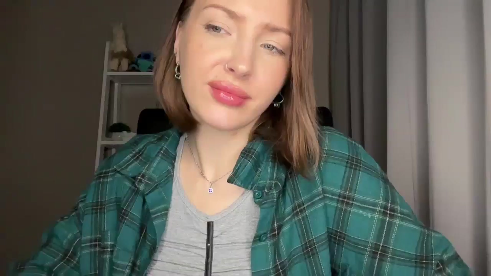 Di_Pearl video thumbnail