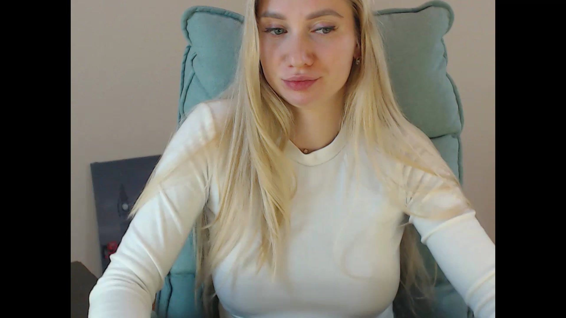 Miss_Sylvia video thumbnail