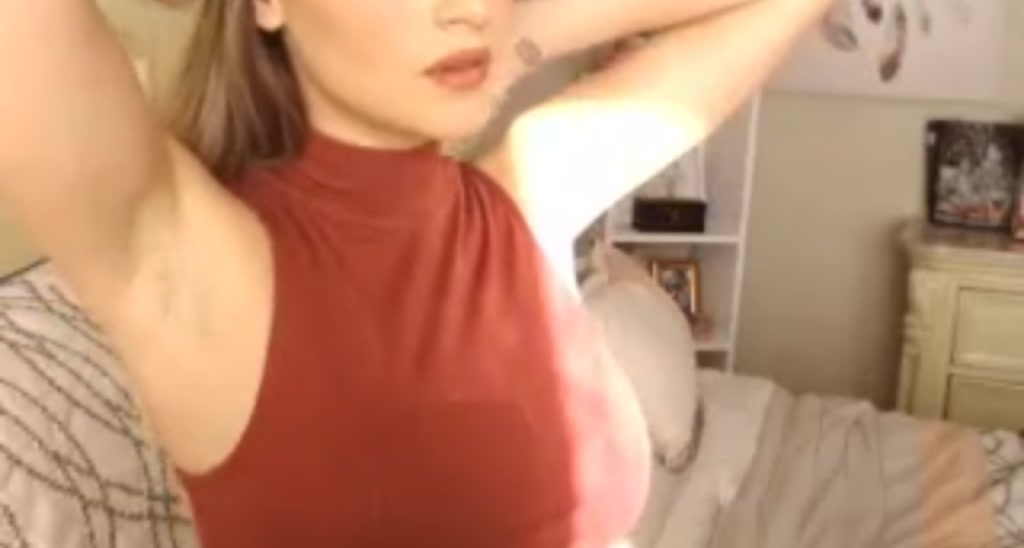 SweetBellaOo video thumbnail