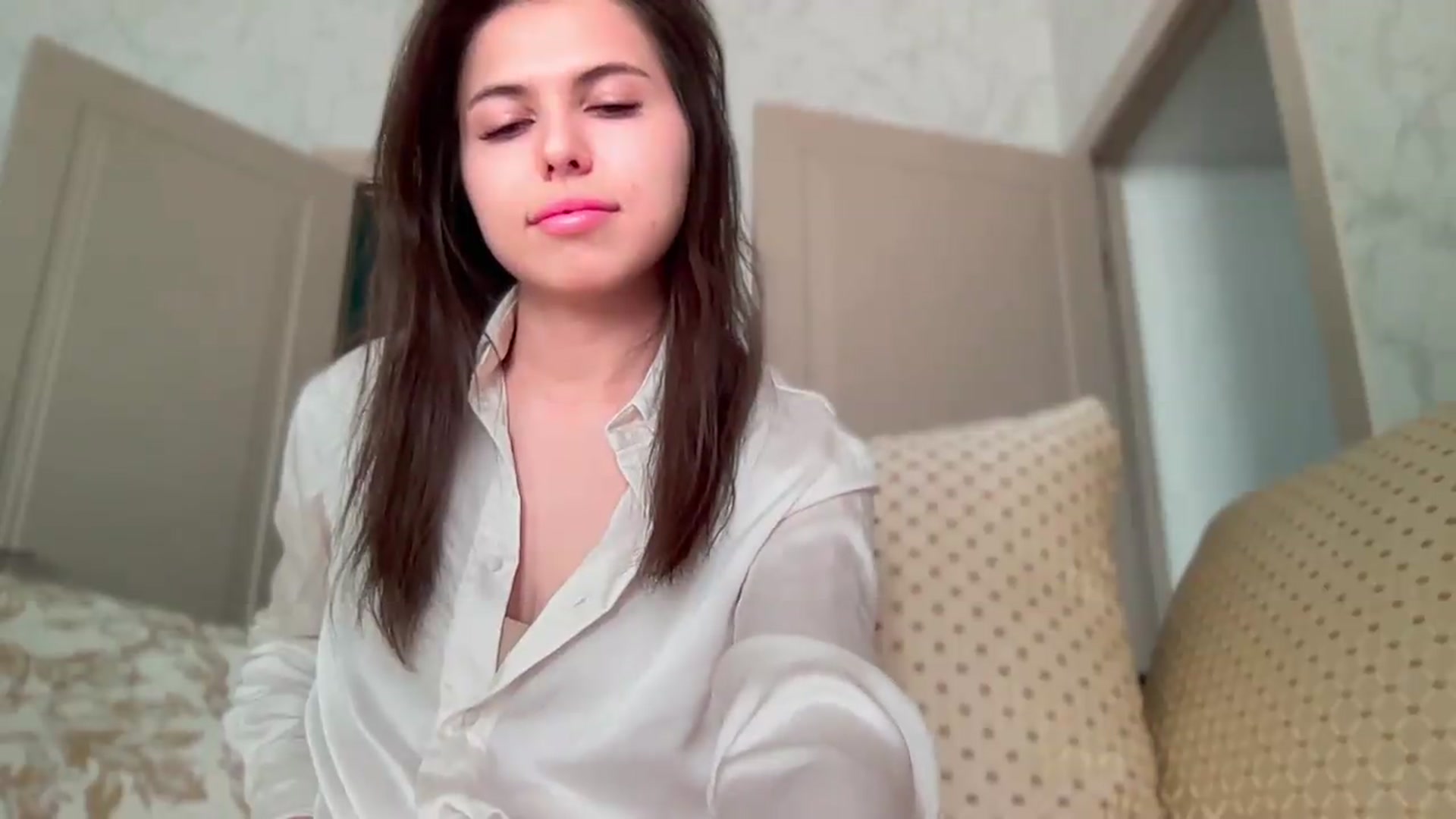 YourrrAngell video thumbnail