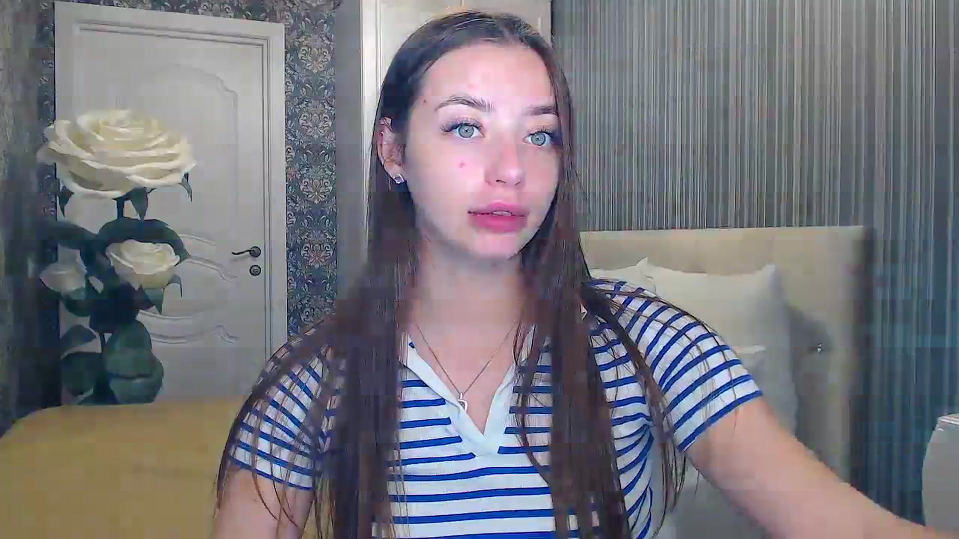 EmeraldLilyyy video thumbnail